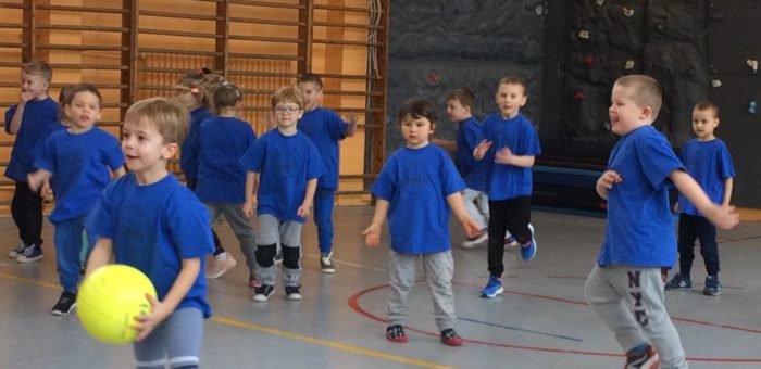 Przedszkolaki w SP2 – na sportowo
